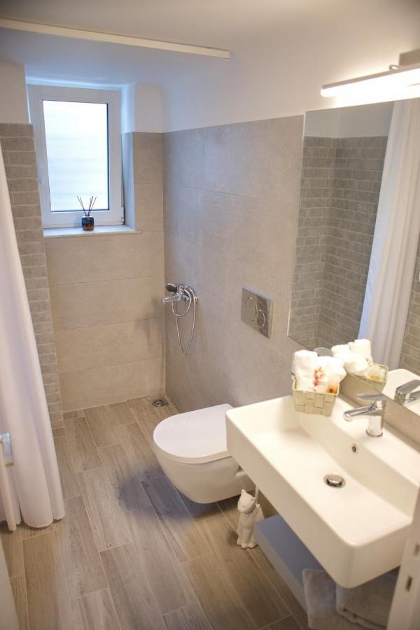 Aroura Homes Garden House 2Br 2Ba Free Parking Atene Esterno foto